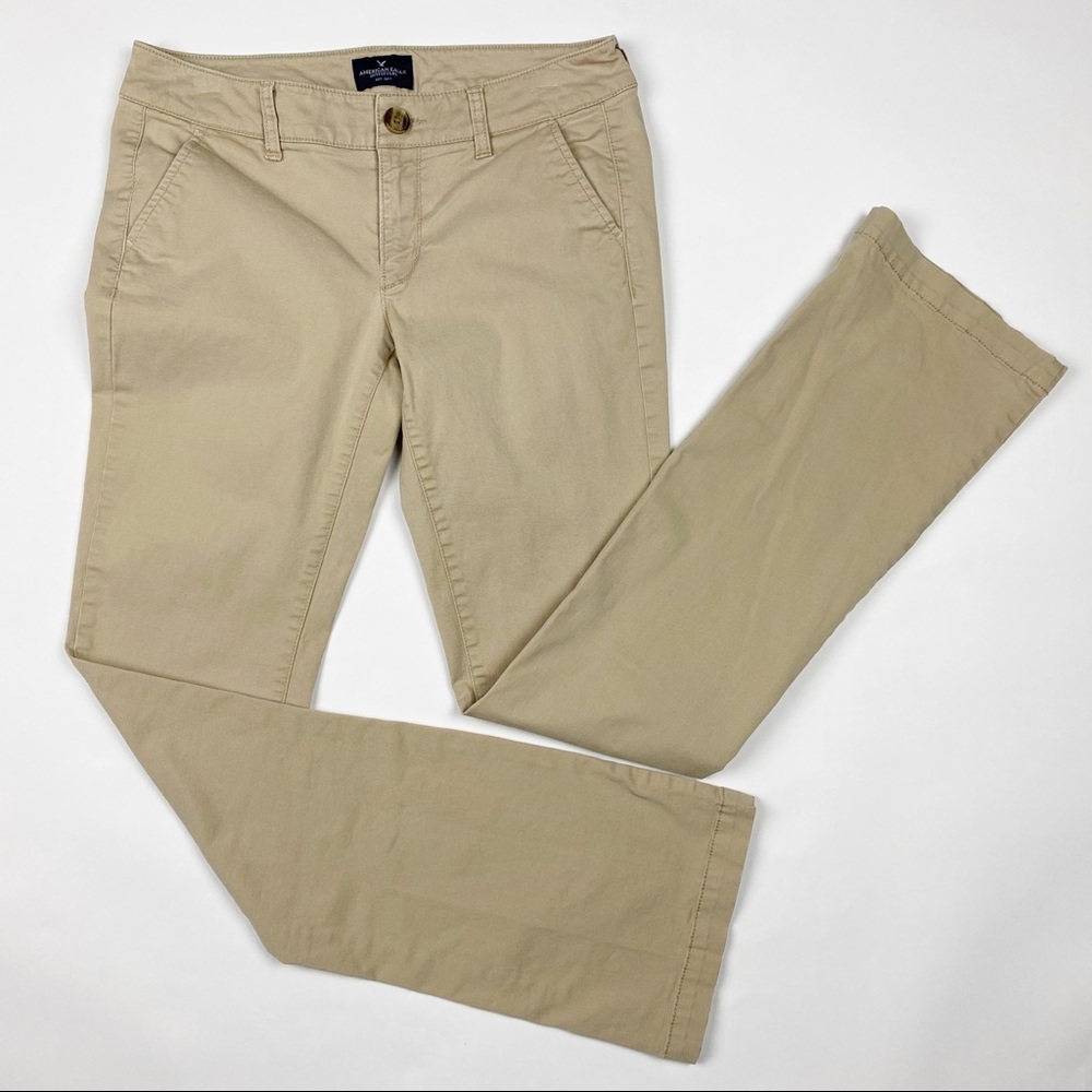 AMERICN EAGLE Stretch Kick Boot Low Rise Khaki Chino Pants - Size 6 Long